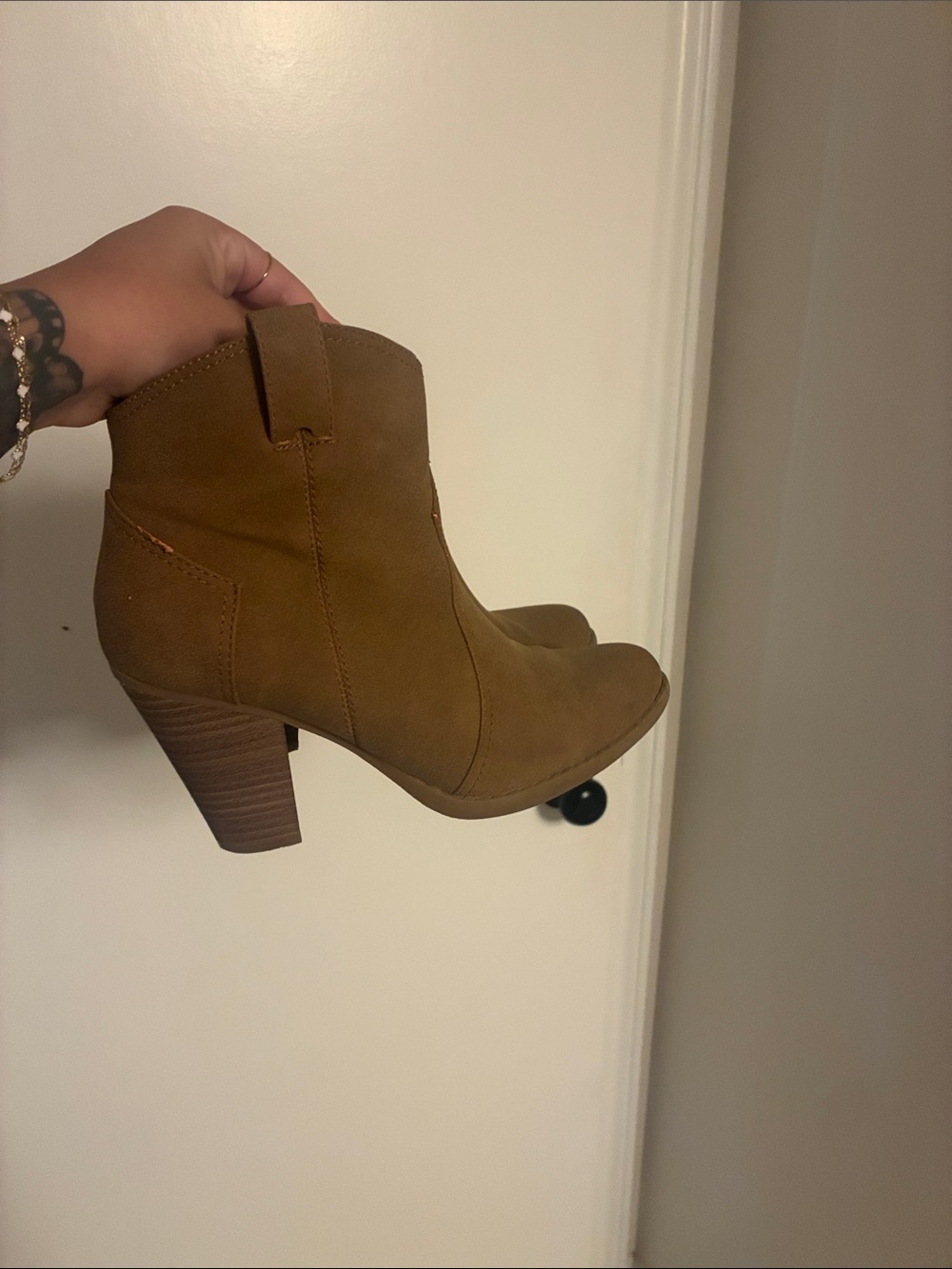 American Eagle Outfitters Tan Suede Ankle Booties with Stacked Heel